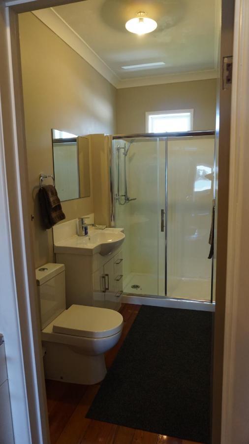 Nana Glads Beachfront Accommodation Whitianga Esterno foto
